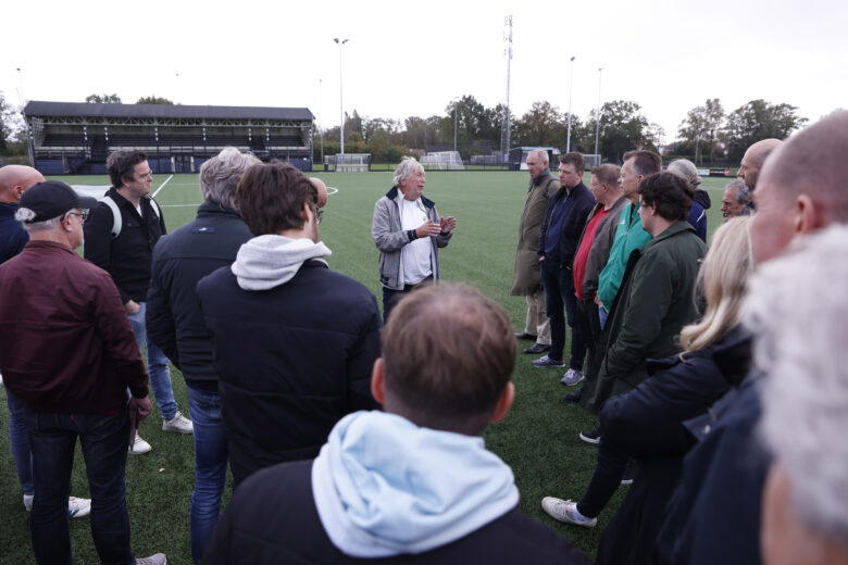 Groundhopdag Staantribune