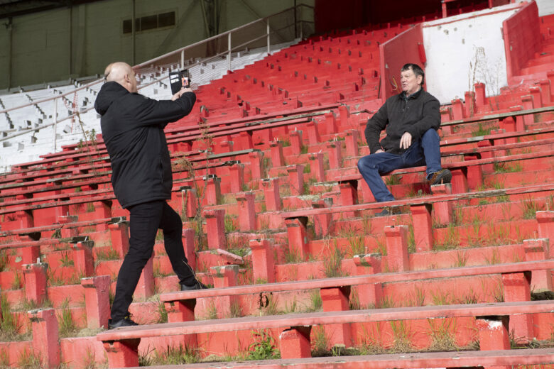 Sloop en uitvaart Tribune 2 Antwerp